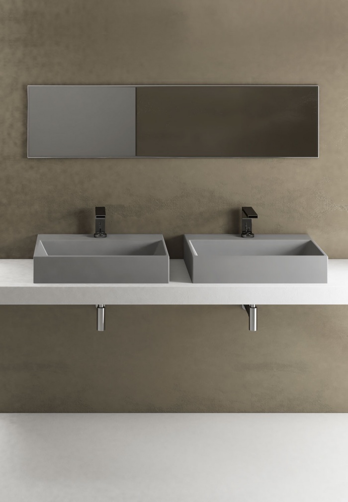 Smile 60 washbasins. Brina finishes.