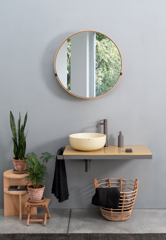 Multiplo 90: Era Small on top bowl Canapa, top Anemone, framework Cemento, Round Box 75 mirror Anemone